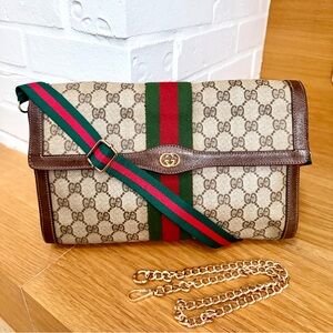 Gucci Authentic Monogram Sherry Line Clutch / Shoulder Bag